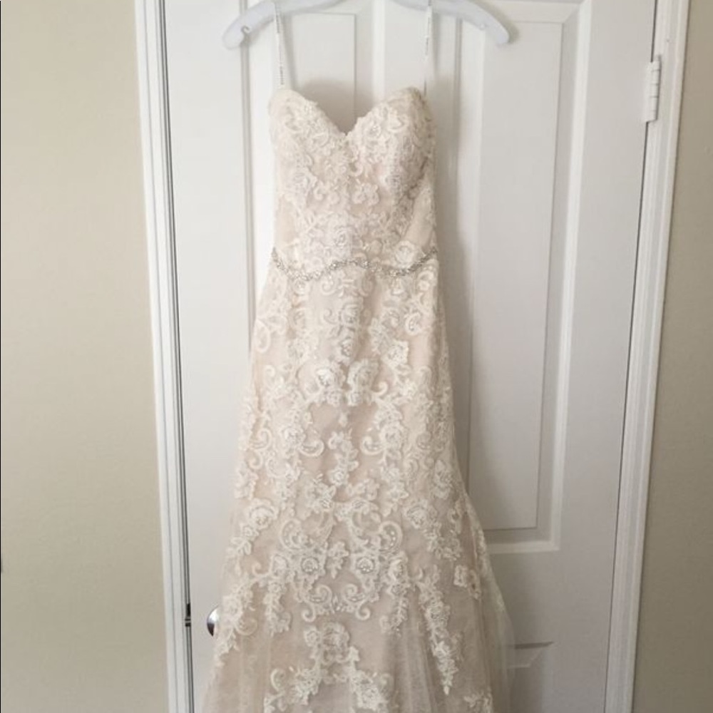Essence of Australia wedding dress